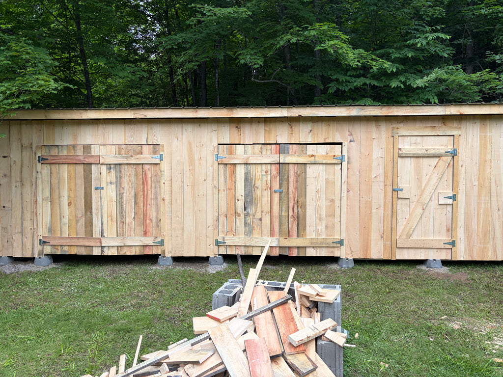 Abris de type cabanon 10x30