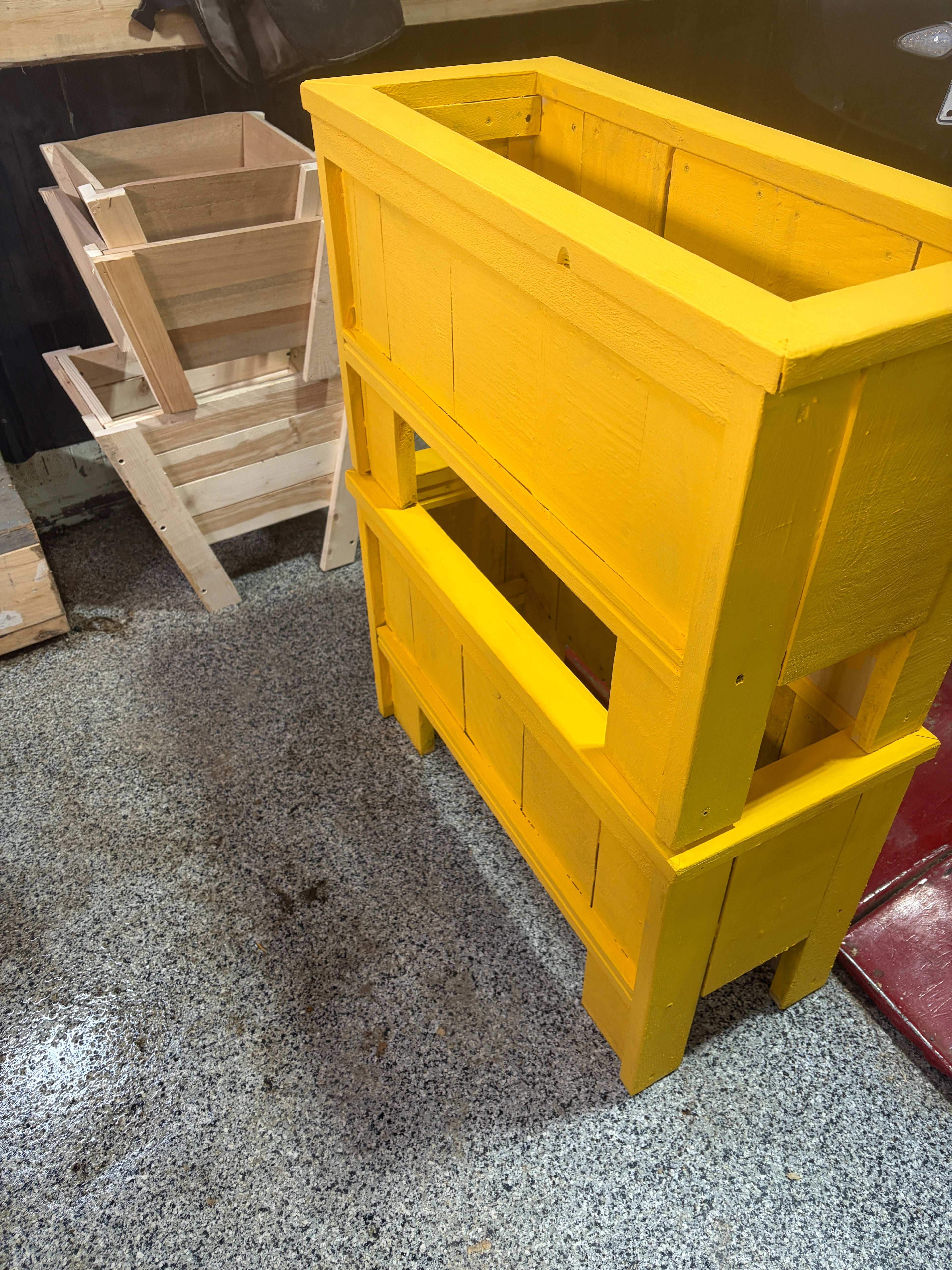 Ensemble de Boîte a fleur jaune en pin