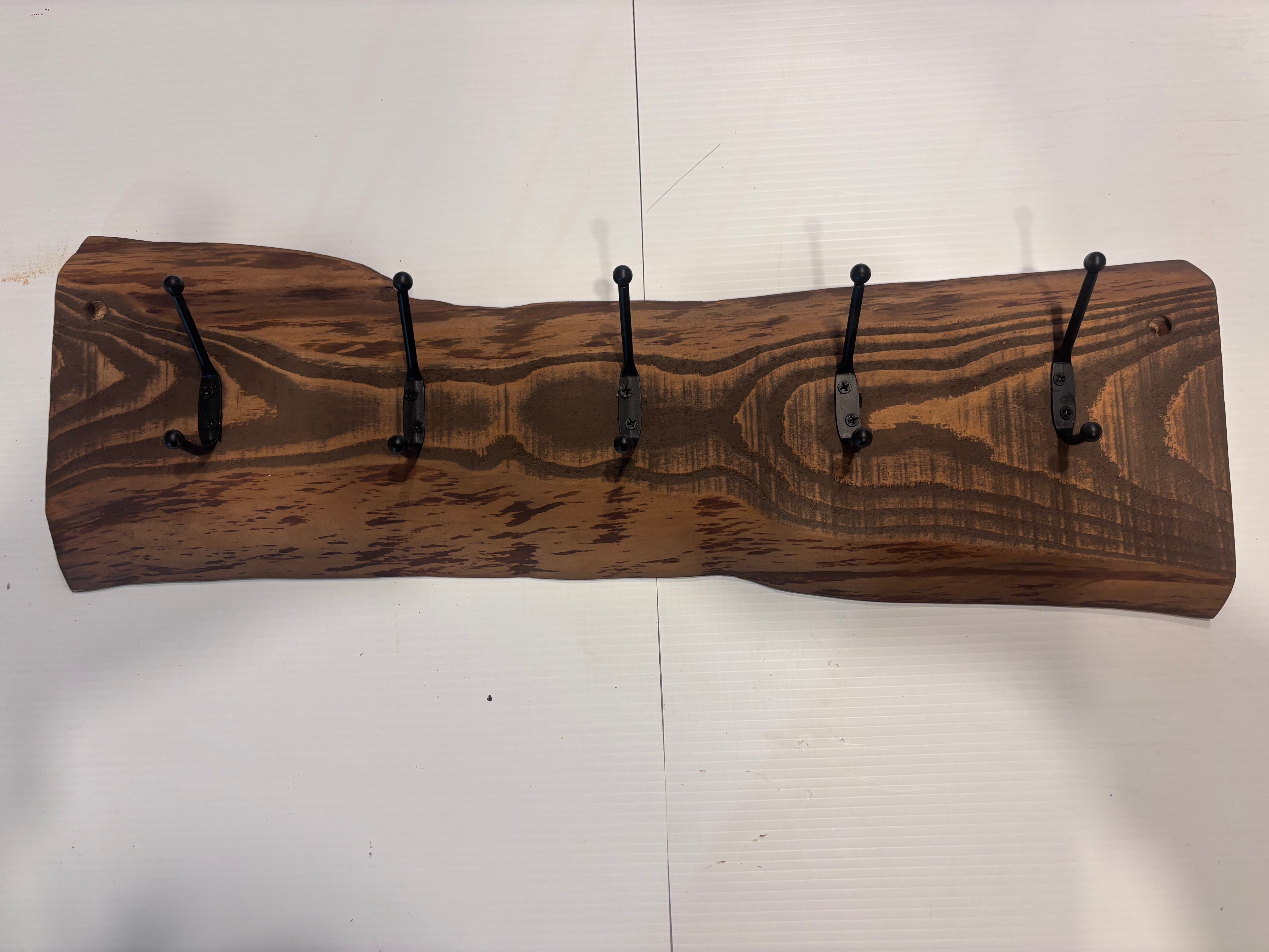 Porte manteaux 5 crochets