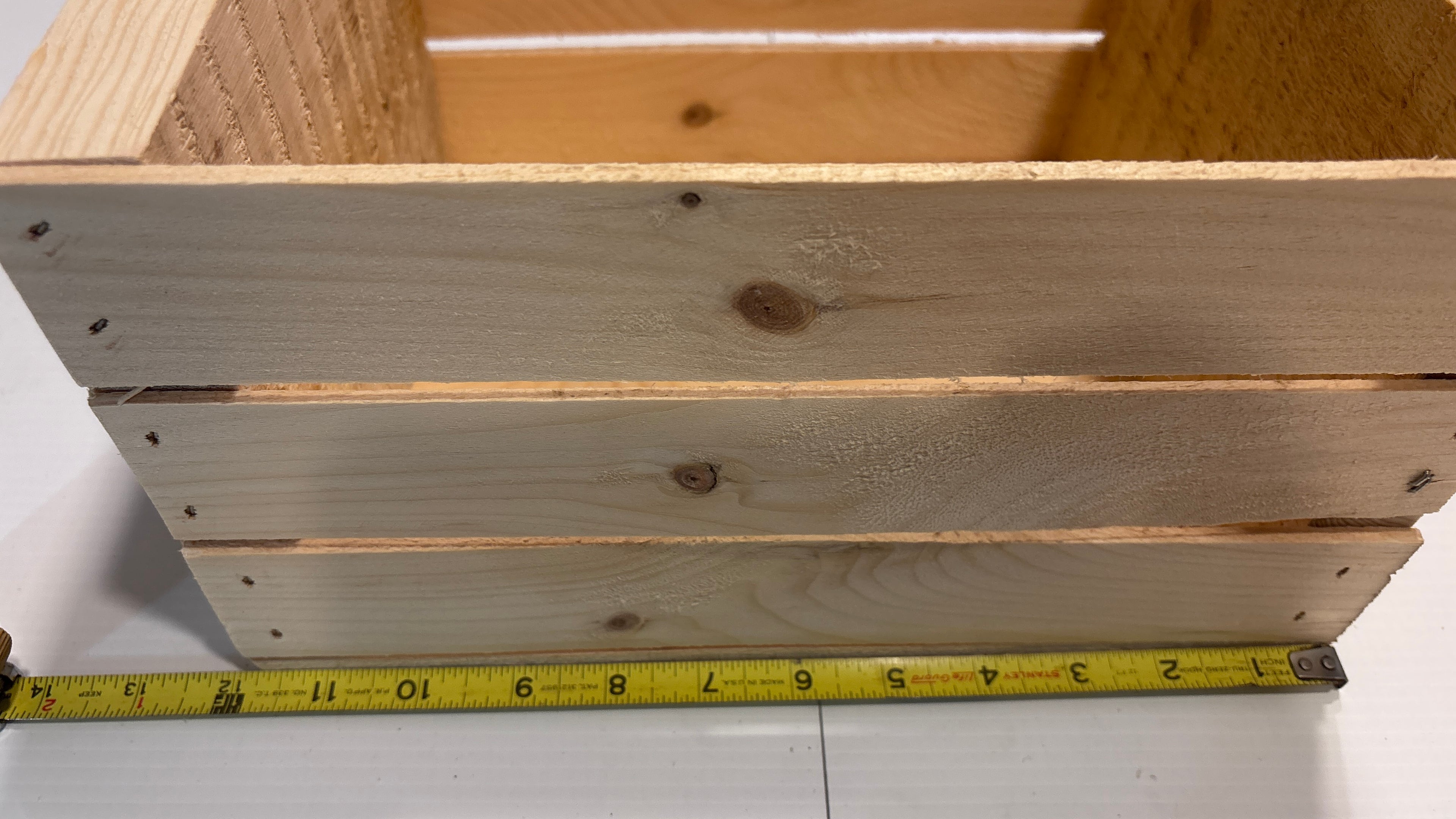 Boîte de bois petite