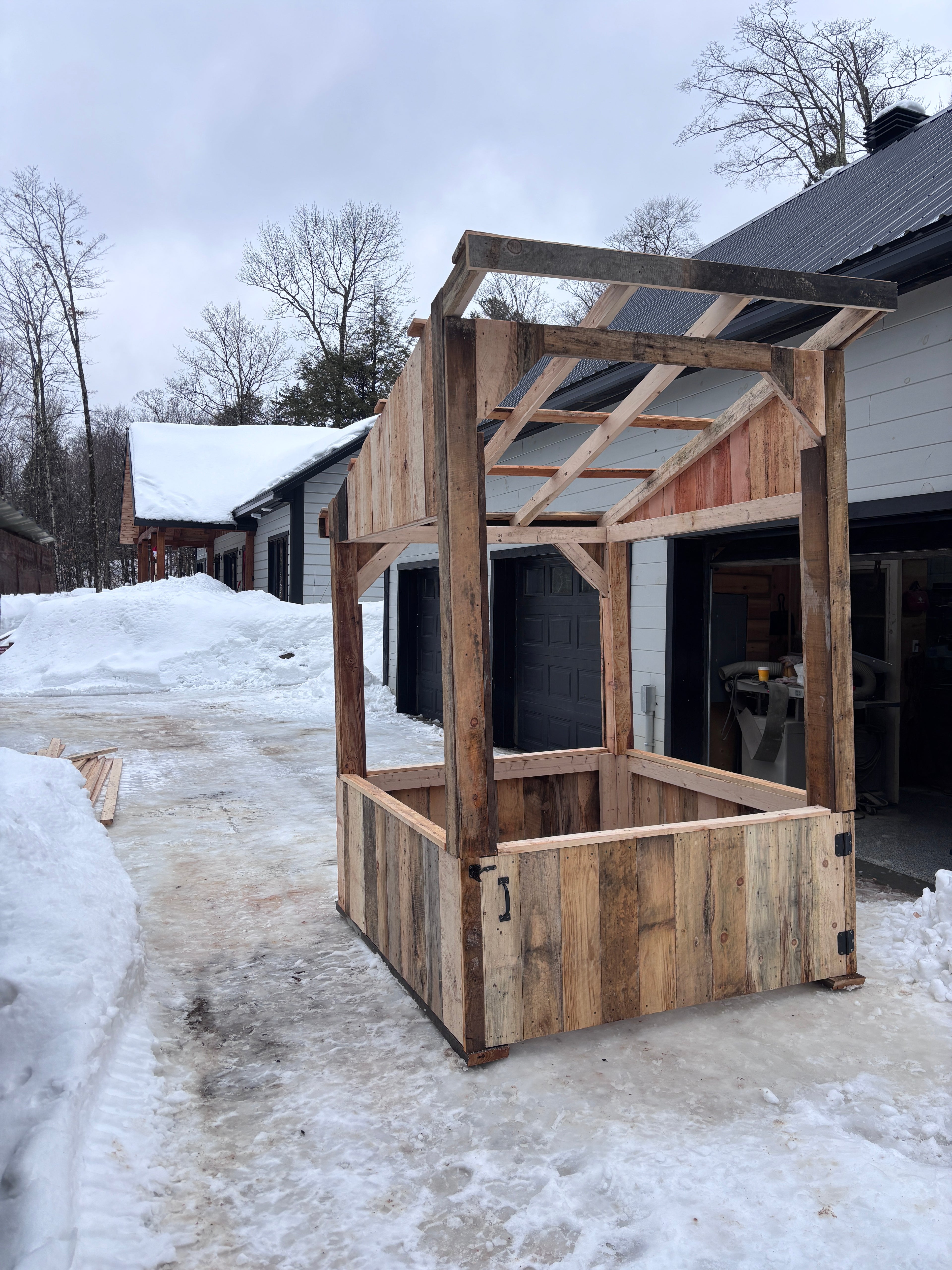 Mangeoire à foin pour chevaux